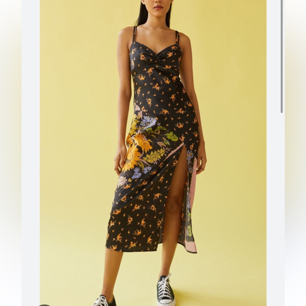 Urban Outfitters Black Floral Midi Samira Satin Slip Dress Size Small